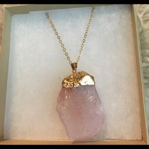 Pink quartz natural stone necklace.